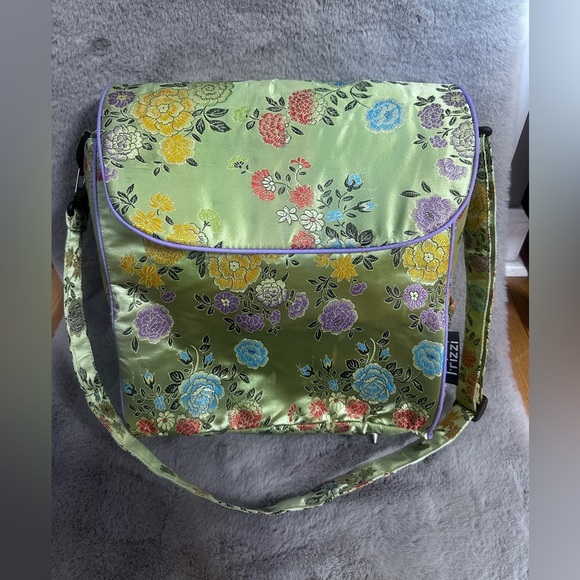 Kecci Frizzi Shanghai Floral  Convertible MOM Bag & Backpack option - Picture 1 of 15
